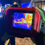 Elektrofahrzeug in Garage in Vollbrand